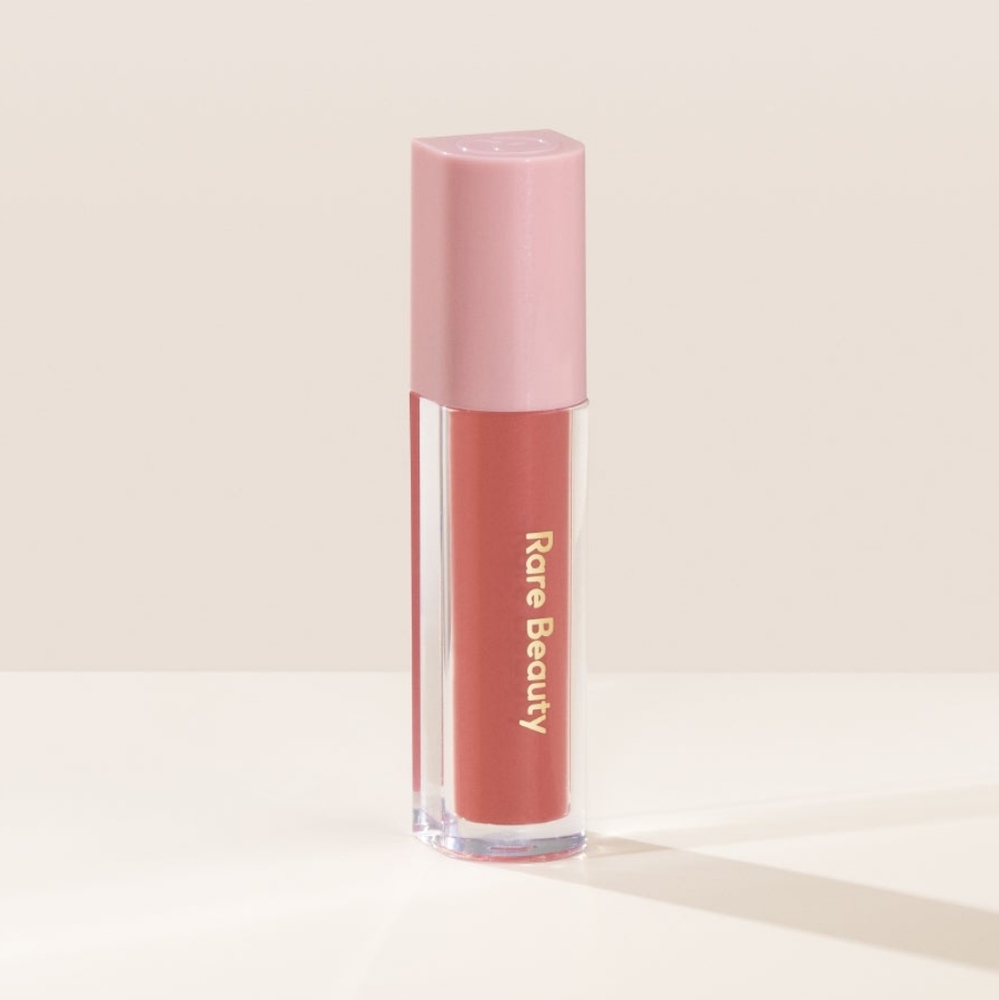Rare Beauty Stay Vulnerable Liquid Eyeshadow, Nearly Apricot